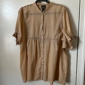EUC DOTS Short Sleeve Tan Shirt Size 1X